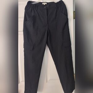 Women's loose fitting cargo pants. Worn once. Cleaned and in perfect condition.